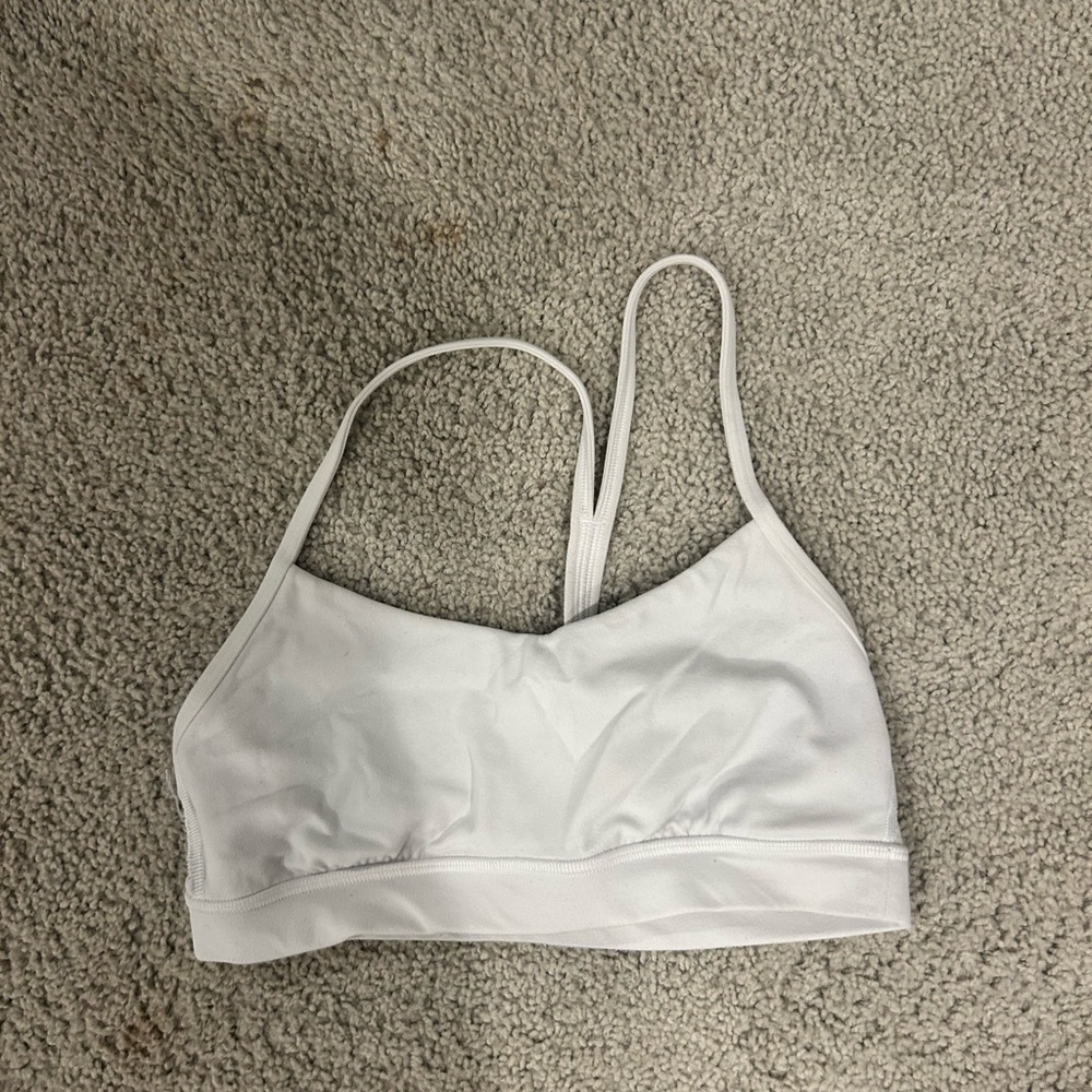 LULULEMON FLOW Y WHITE BRA SIZE 6